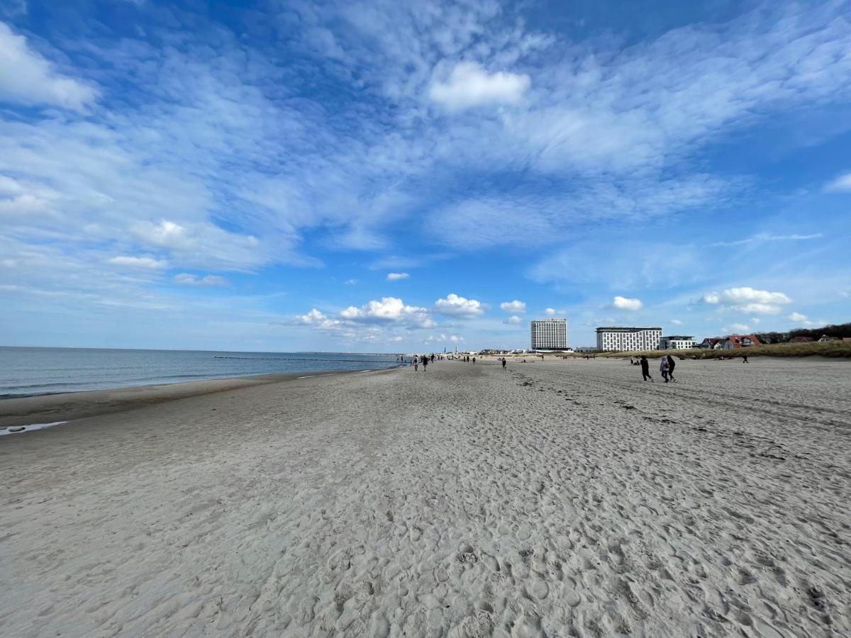 Exclusive Fewo In Warnemuende, 150M To The Beach, 2 Bathrooms, 2 Bedrooms, Sauna, Wifi And Much More. Rostock Ngoại thất bức ảnh
